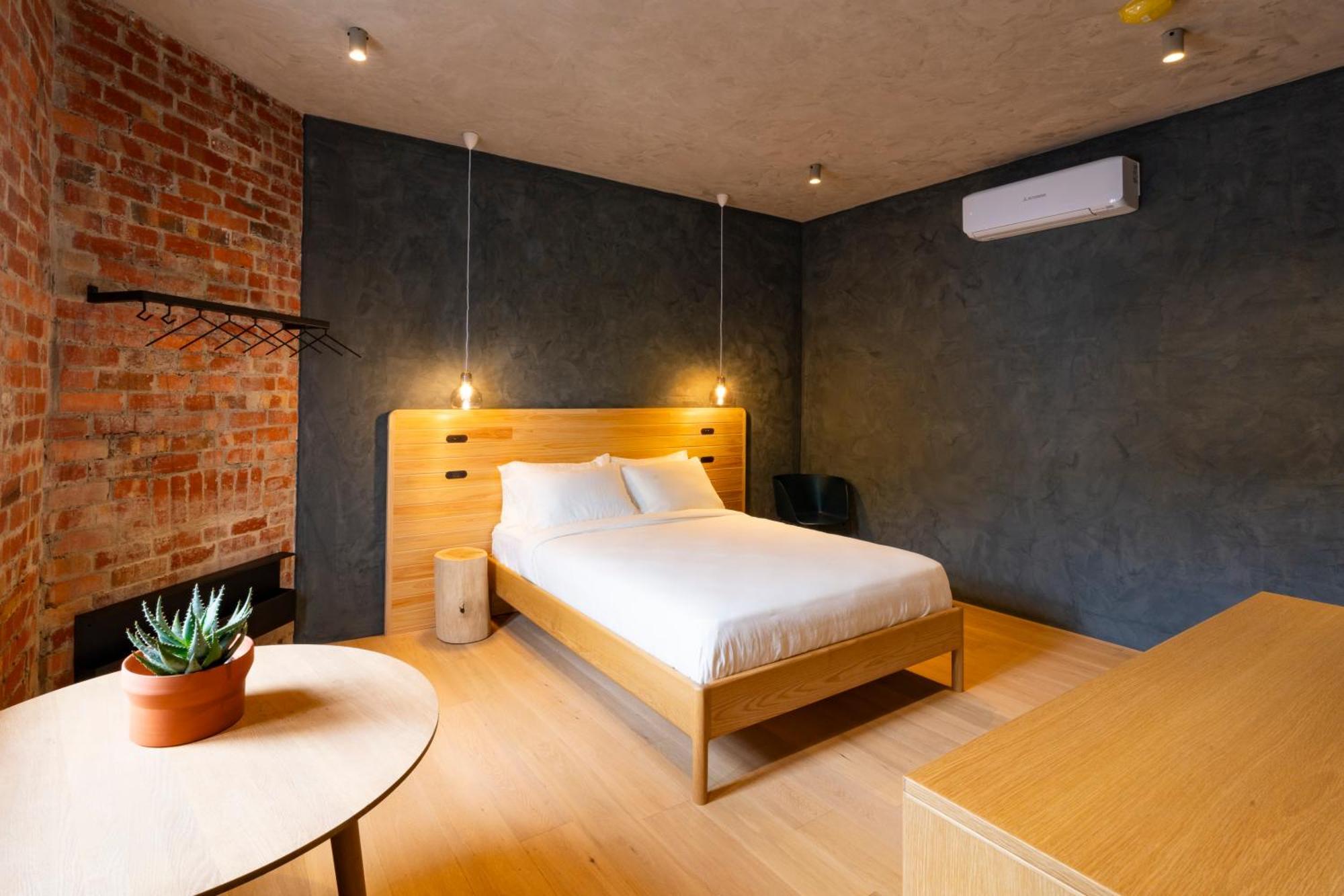 In The Brick Spa And Hotel Melbourne Exterior foto